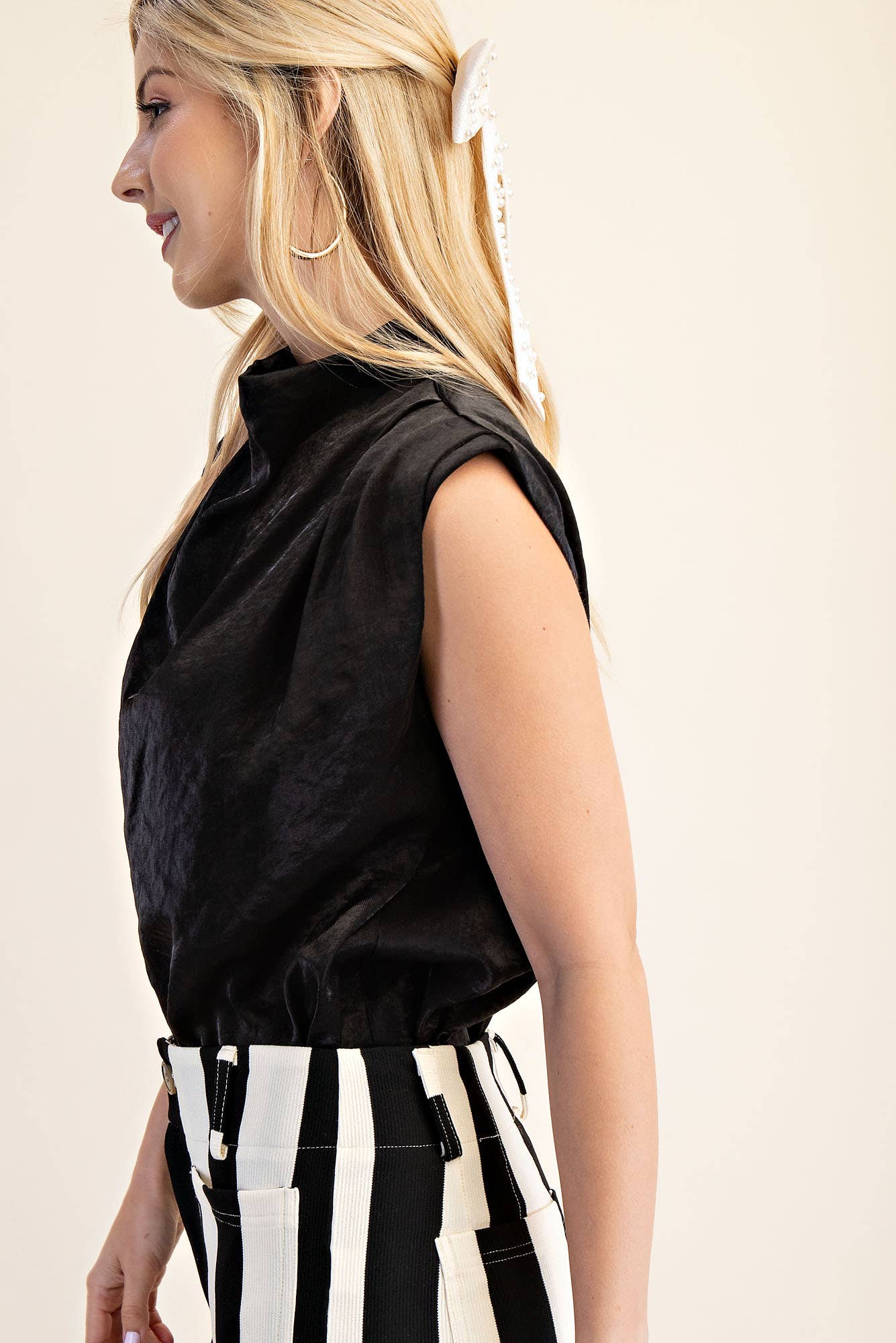 Cowl Neck Pleats Sleeveless Top