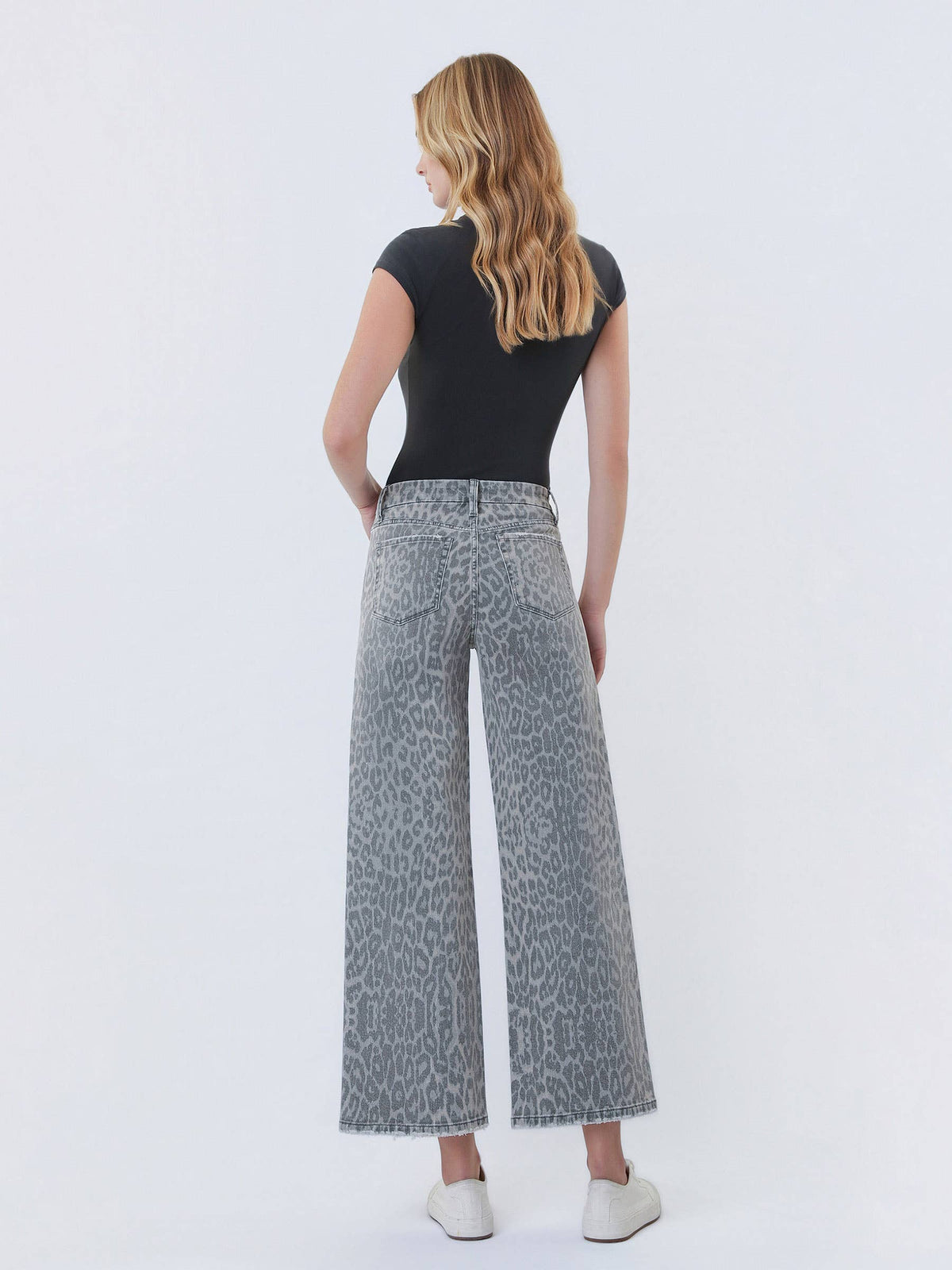HIGH RISE GREY LEOPARD PRINT CROP WIDE LEG JEANS